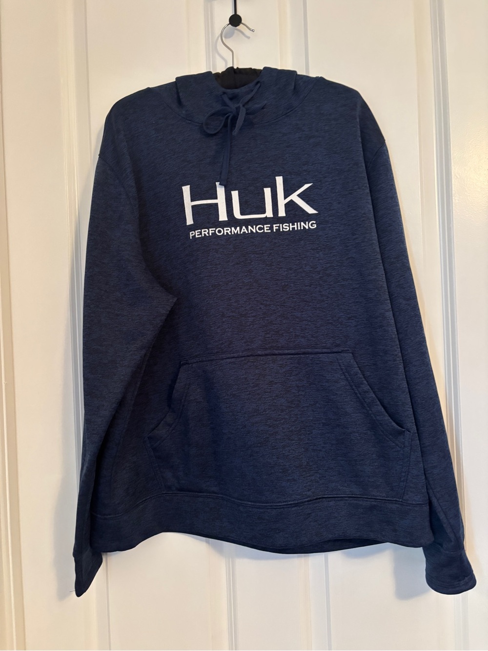 Huk Performance Fishing Men's Navy Logo Hoodie. Size L, Kangaroo Pockets!